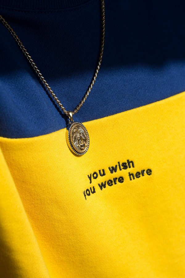 How to Wear Animal Print Accessories Without Overdoing It in the UK?